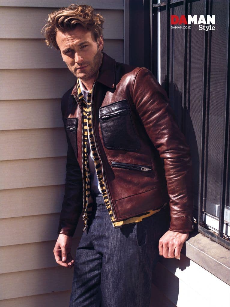 BRAD KROENIG_DA MAN STYLE SPRING SUMMER 2016_Jacket and shirt by Coach, trousers by Canali