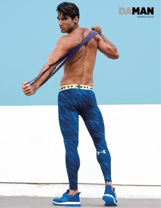 Outtake Mitchell Wick in Compression leggings by Under Armour, sneakers by Adidas_2