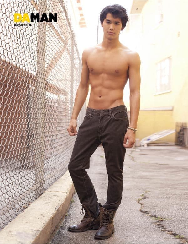 Boo Boo Stewart- Yann Bean - DA MAN Web1