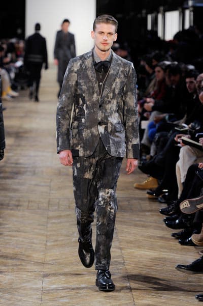 Runway_Printed-Suits__kenzo_look_40