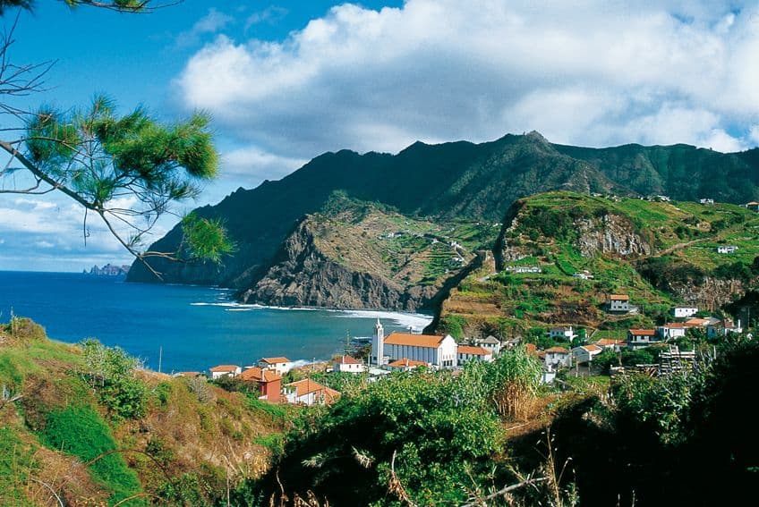 Madeira http://www.portugal.dk/