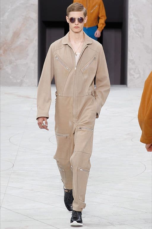 LOUIS-VUITTON
