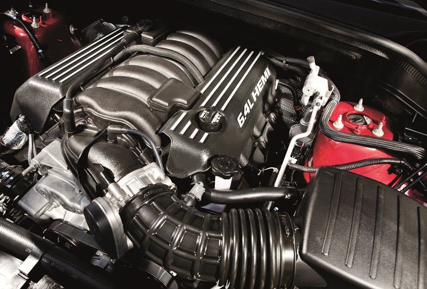2012 Jeep Grand Cherokee SRT8 6.4-liter HEMI V-8 engine