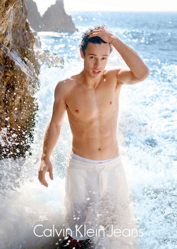 cameron dallas calvin klein jeans-5