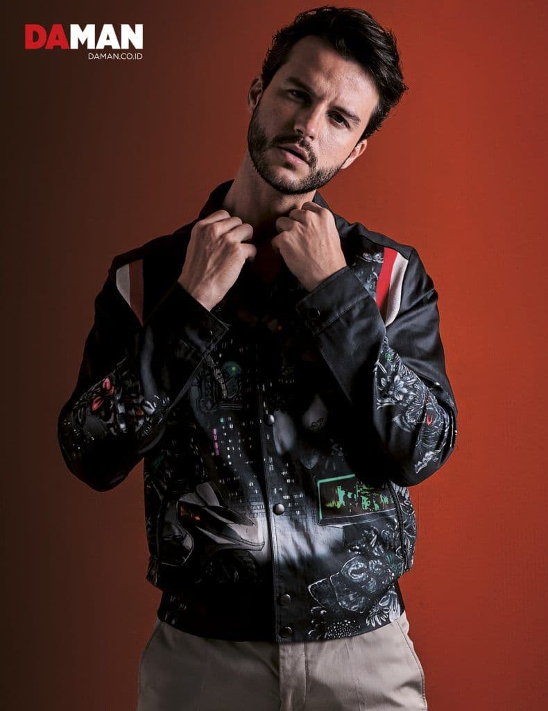 Santi Wein Key Look