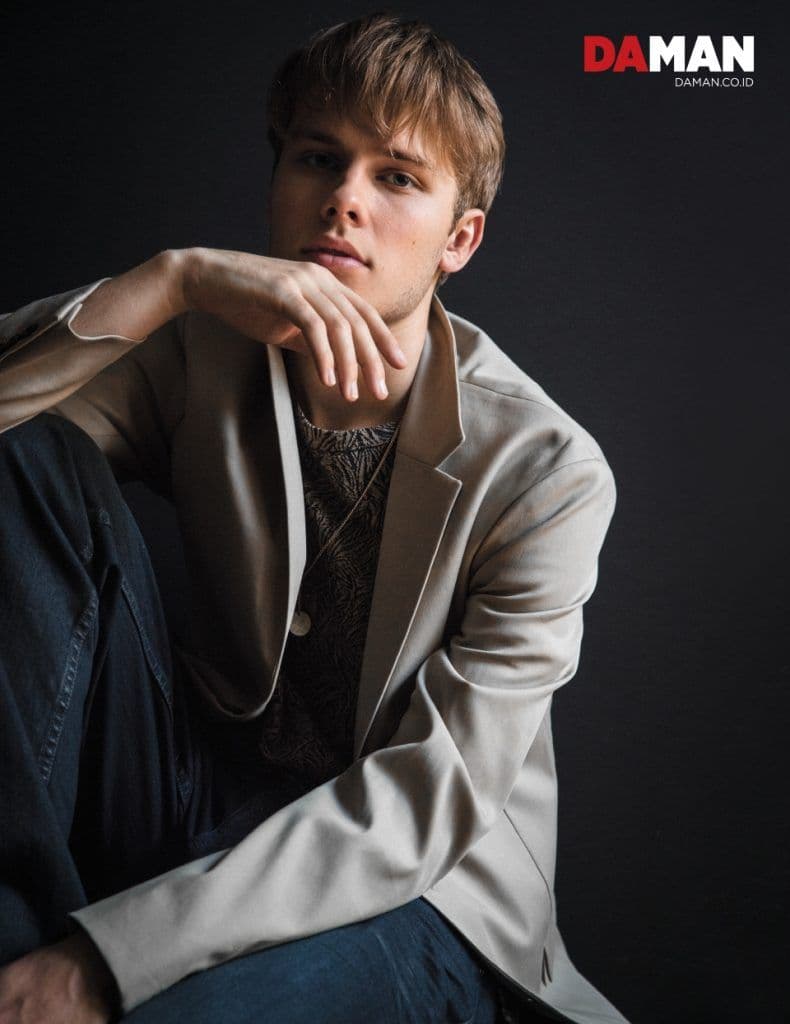 Logan Shroyer-Print-FPS- DA MAN magazine Mitchell Mccormack