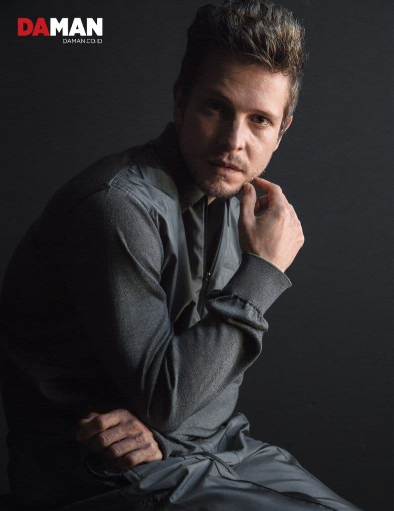 Matt Czuchry-Print-8 DA MAN magazine - Mitchell Mccormack