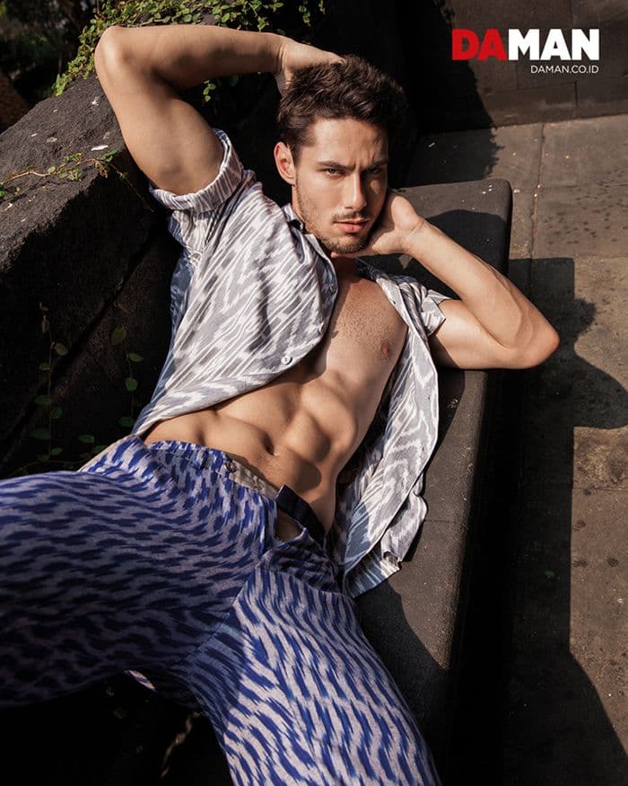 Biyan, Everton Stedile, Ikat Indonesia, Populo Batik, Primawan Hakim, Priyo Oktaviano, Ronald Liem, Tristy Novalia