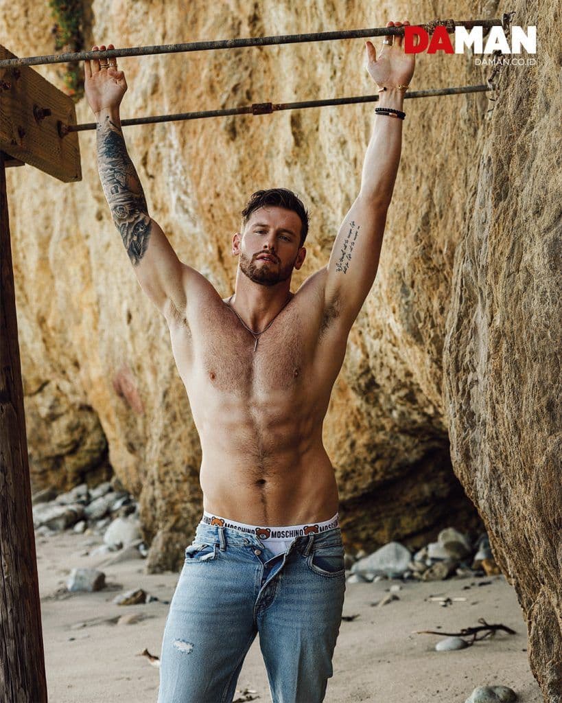 Seashore Drive: Lachlan Mclean by Aldrin del Carmen