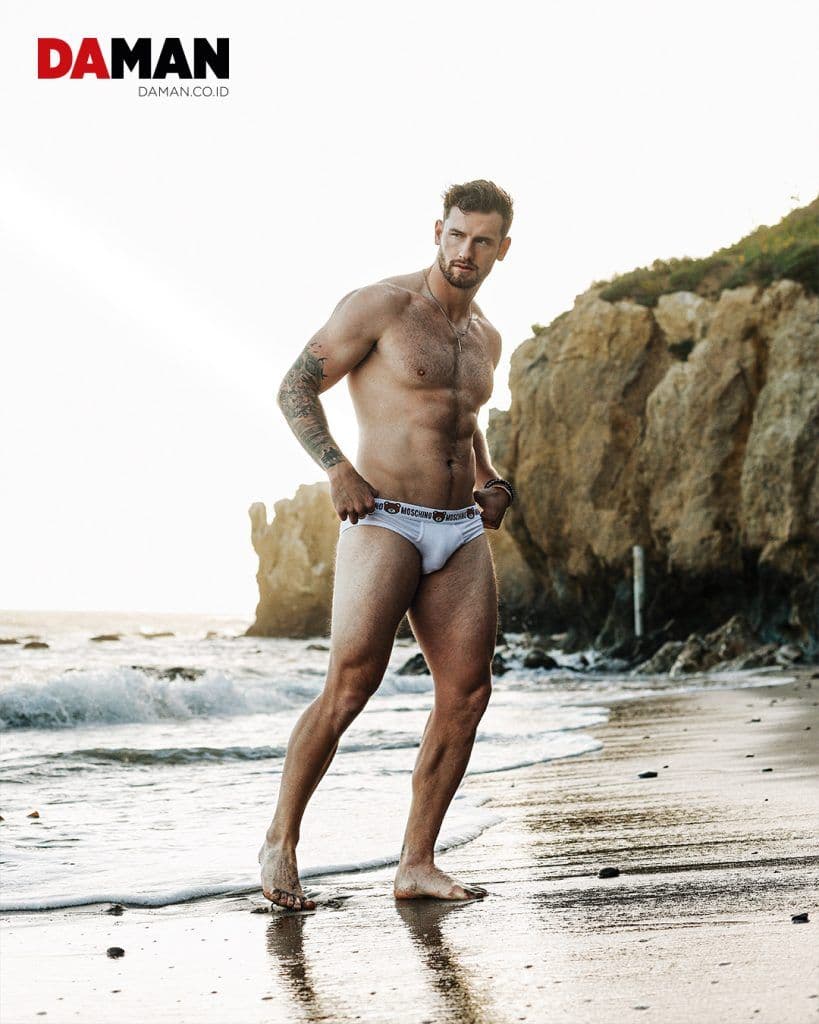 Seashore Drive: Lachlan Mclean by Aldrin del Carmen