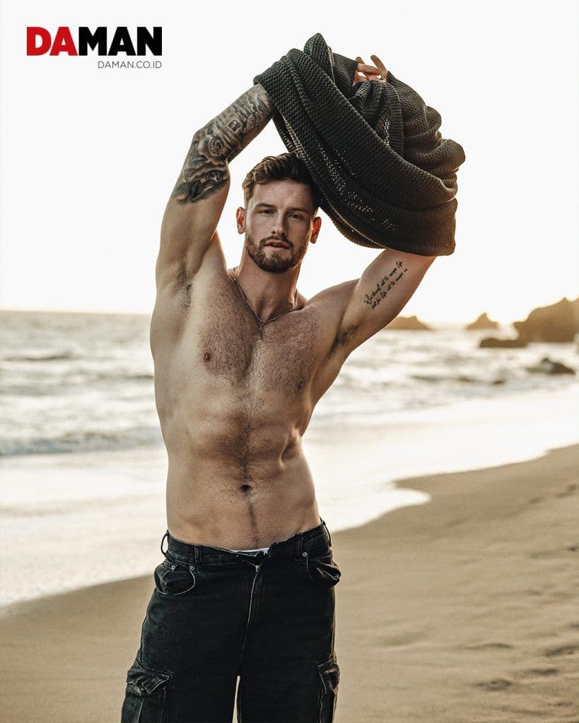 Seashore Drive: Lachlan Mclean by Aldrin del Carmen