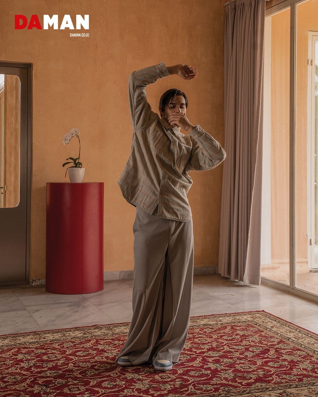 A Toast to the Sun-Drenched Styles of Dior's Winter '23/'24 Collection