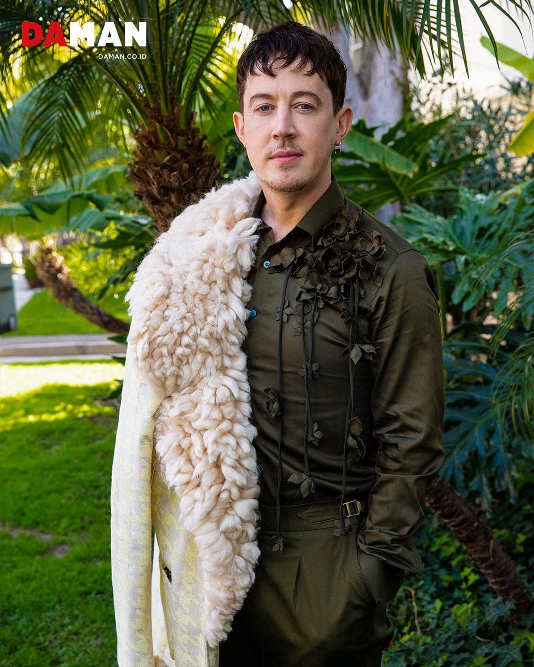 Alex Sharp by Nguyen for DAMAN Apr/May 2024 002.jpg