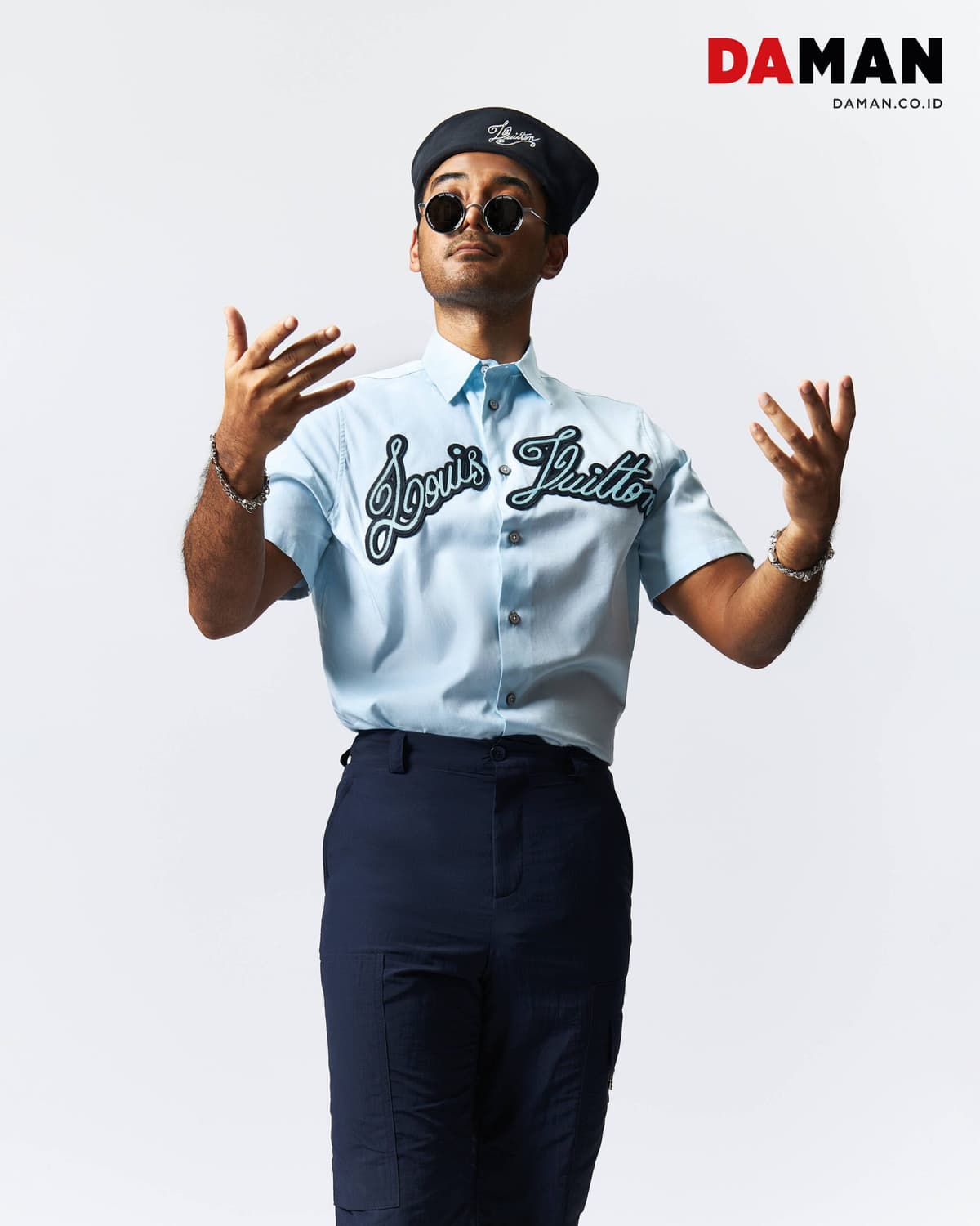 Ario Bayu by Melvie Aurelia for DAMAN Jun/Jul 2024 004.jpg