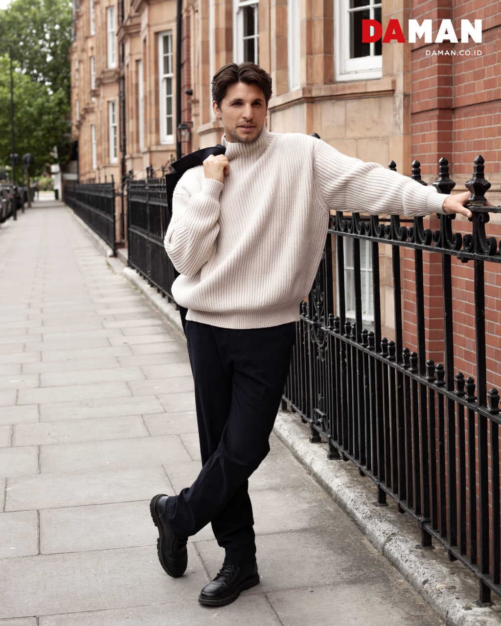 Jack Parr by Ronald Liem for DAMAN August/September 2024 005.jpg