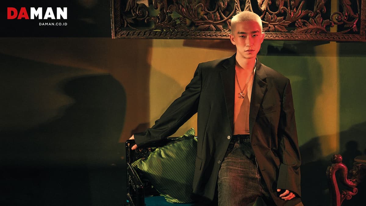 Stanley Jo by Vony Wong for DAMAN October/November 2024 004.jpg