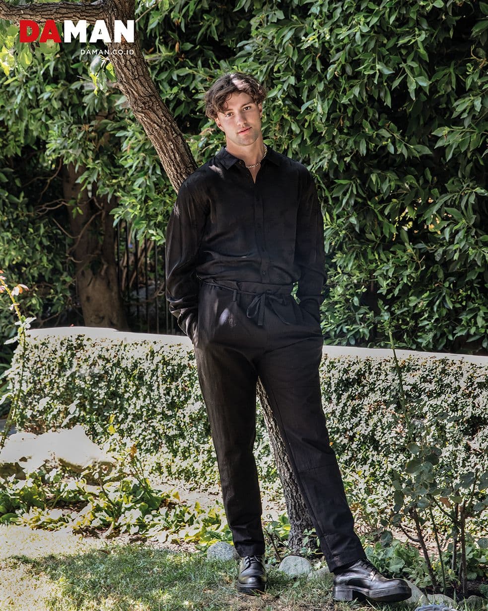 Khobe Clarke by Mac Paris for DAMAN October/November 2024 005.jpg