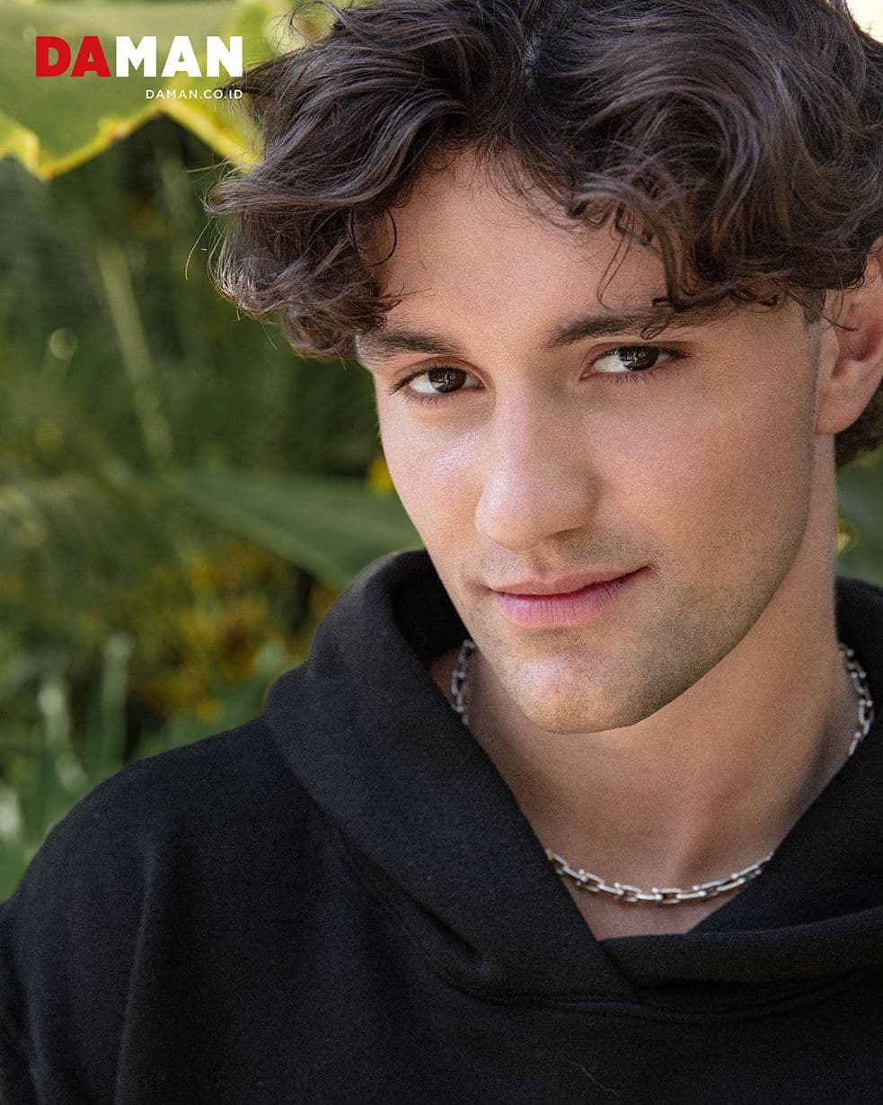 Khobe Clarke by Mac Paris for DAMAN October/November 2024 009.jpg