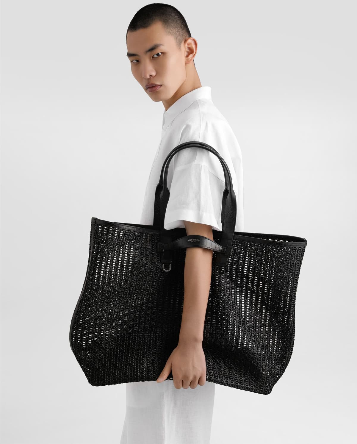 Adamo shopper