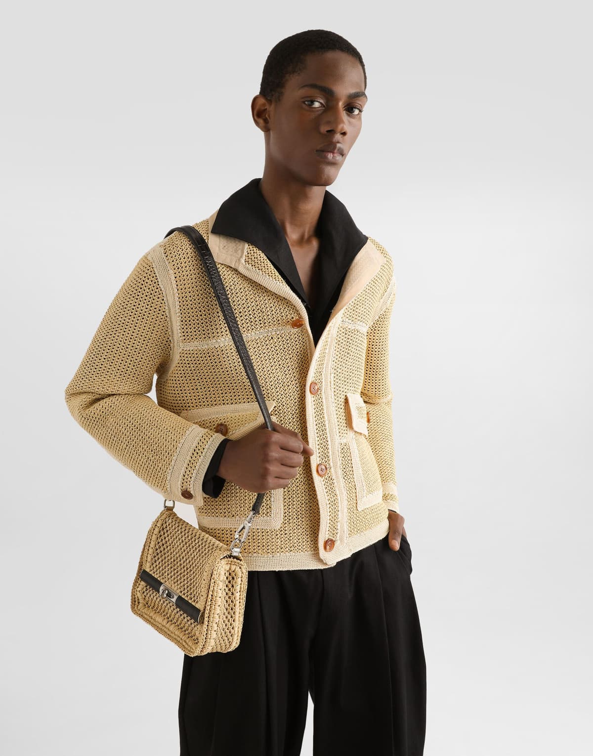 Woven raffia bag