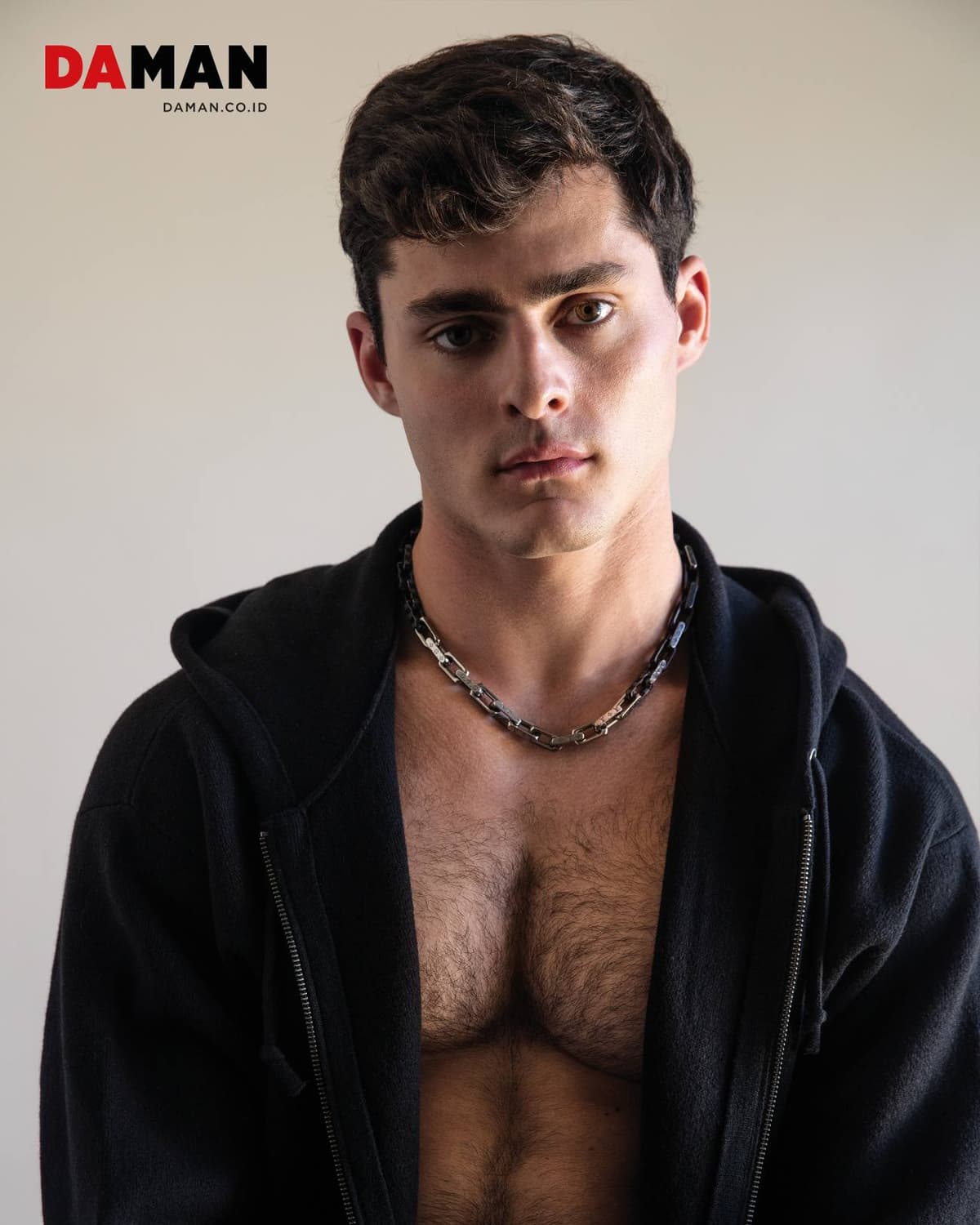 Gianluca Conte by Lensbymi for DAMAN February 2026 008.jpg