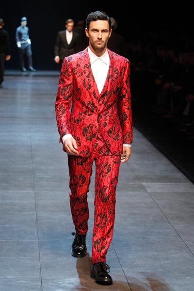 Runway_Printed-Suits_Dolce&Gabbana-FW-2011-2012-Fashion-Show-1-(8)