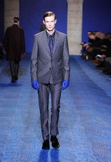 Runway_Printed-Suits_Versace- 2 DA MAN crop