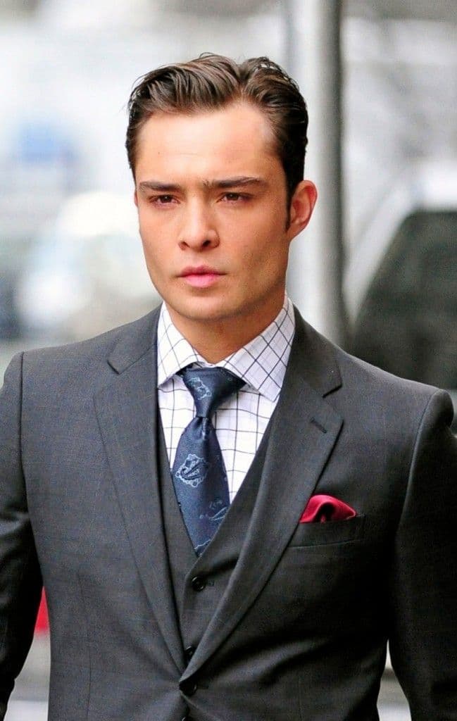 ed-westwick-gossip-girl-set-01112011-04-820x1292
