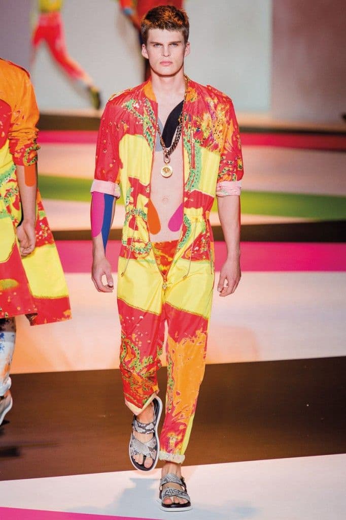 Versace-SpringSummer-2014-Milan-Fashion-Week-Dailymalemodels-23