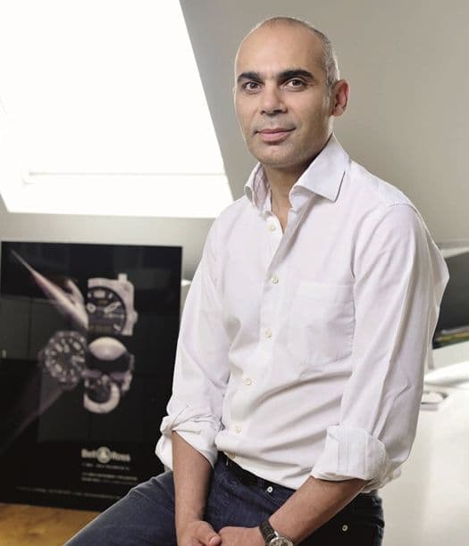 Portrait de Bruno Belamich dans son bureau à Paris