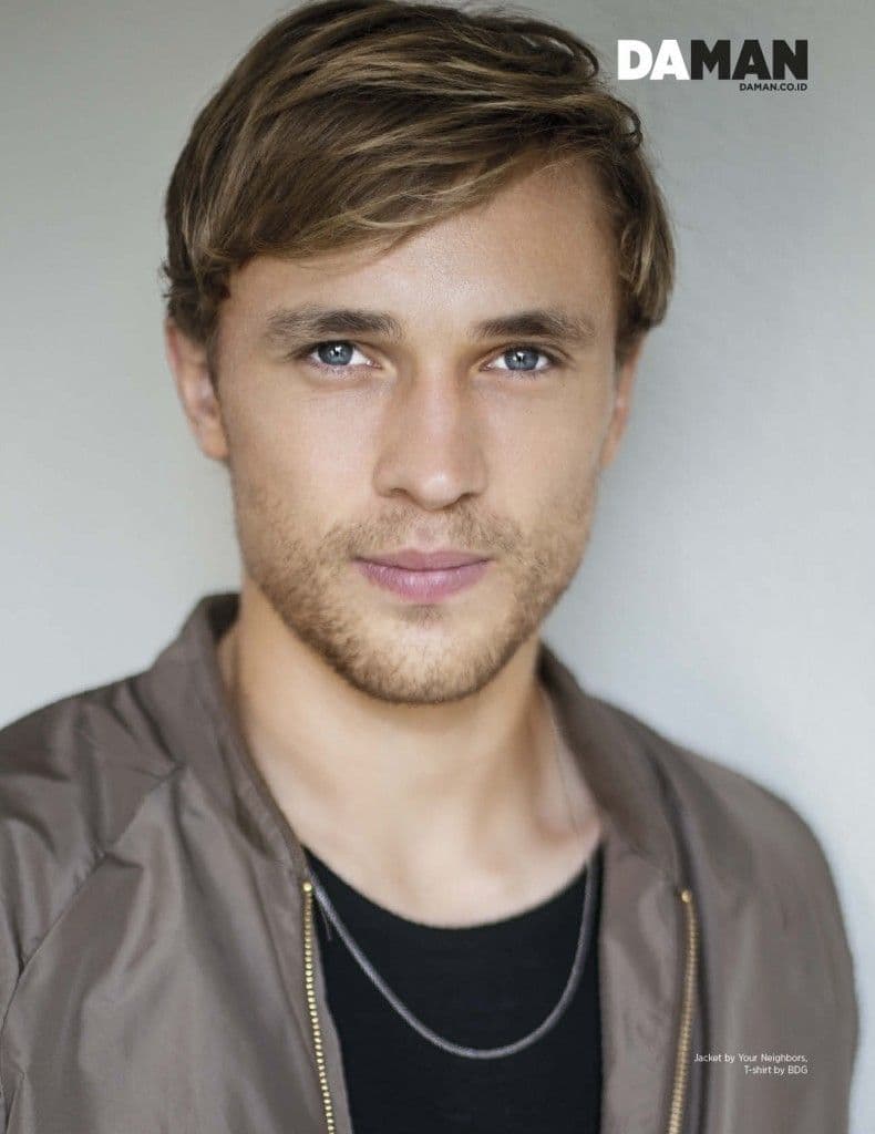 ONLINE FEATURE DA MAN William Moseley January 2015