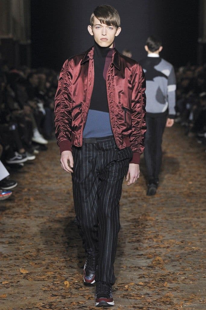 Fall/Winter 2015 Runway: Shiny Effects by Kris Van Assche
