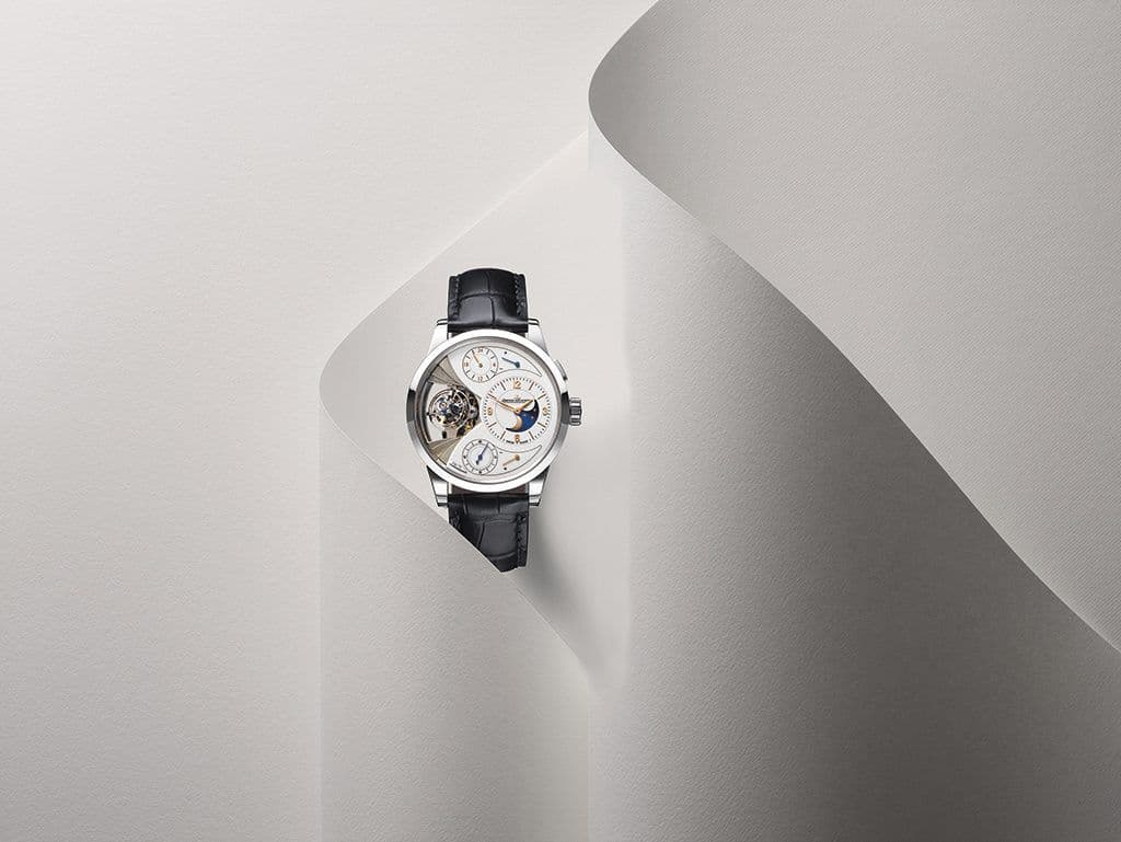 Jaeger-LeCoultre-Duometre-Spherotourbillon-Moon-WG_Paper
