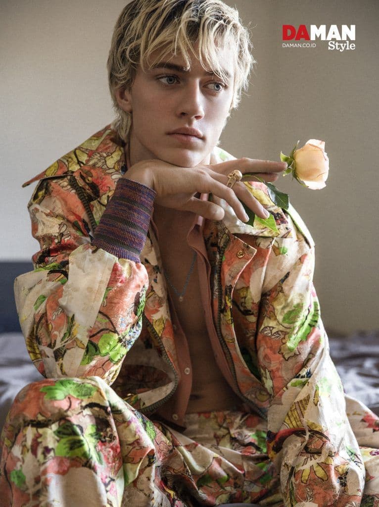 DA MAN STYLE Outtake Lucky Blue Smith in Outfit by Vivienne Westwood, ring by luis Morais