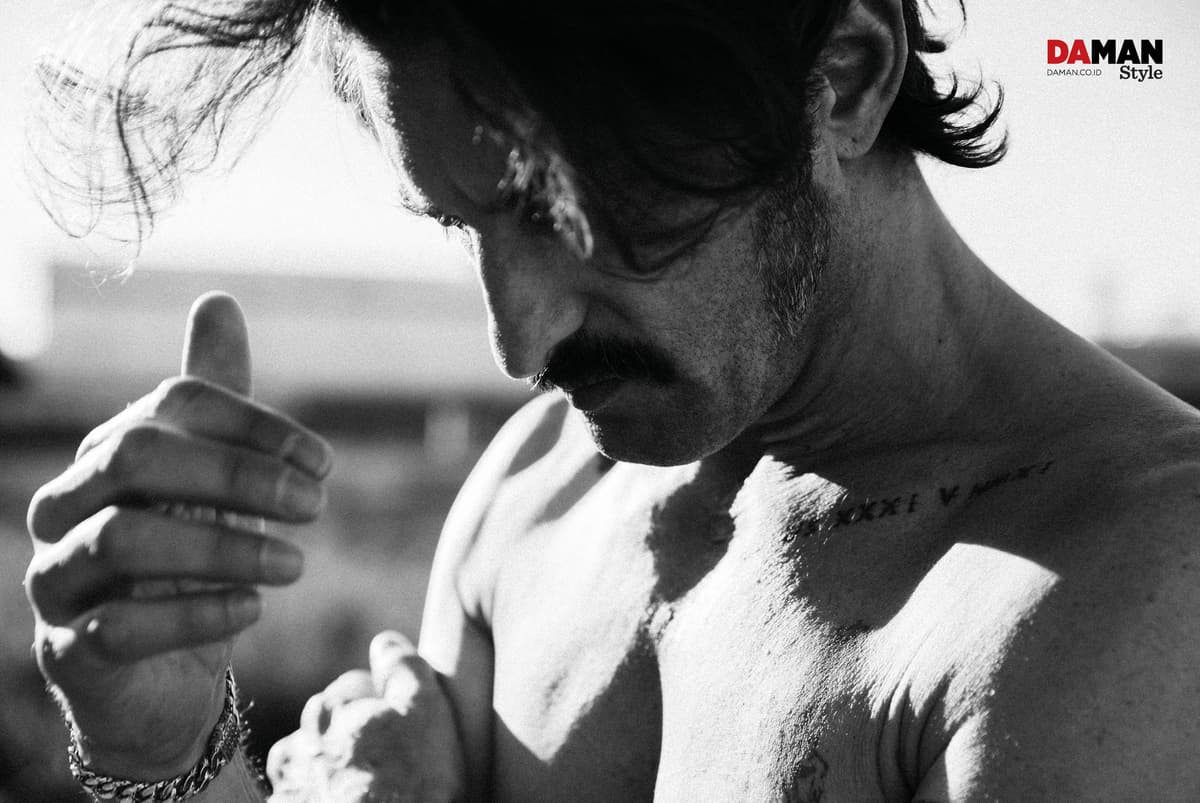 Tony Ward for DA MAN Style SS2016 Outtake_Bracelet by John Hardy