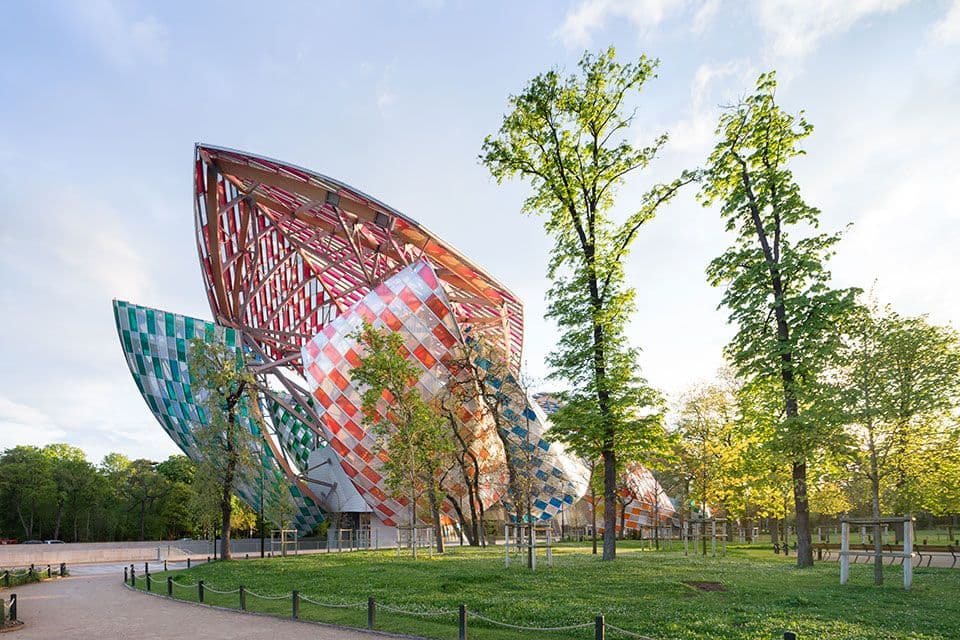 fondation louis vuitton gets a rainbow makeover from daniel buren-3
