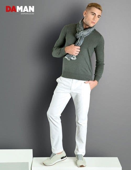 Models Felipe Izing, Rodolfo Rodriguez Silva, Tony Hernandez in Outfit and scarf by Banana Republic, shoes by Mario Minardi