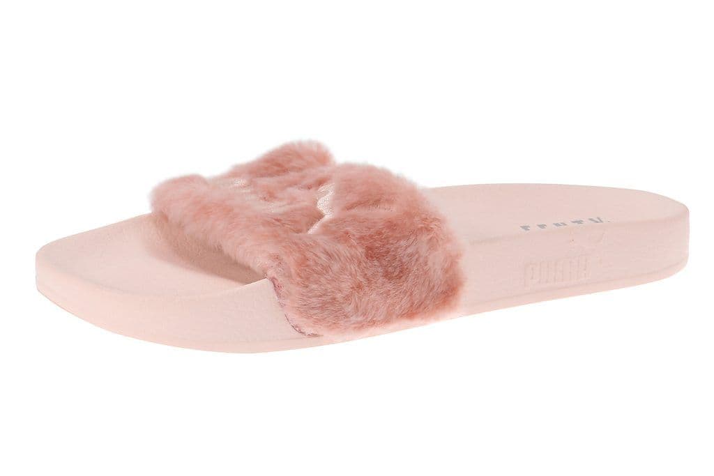 rihanna-fenty-puma-fur-slides-pink