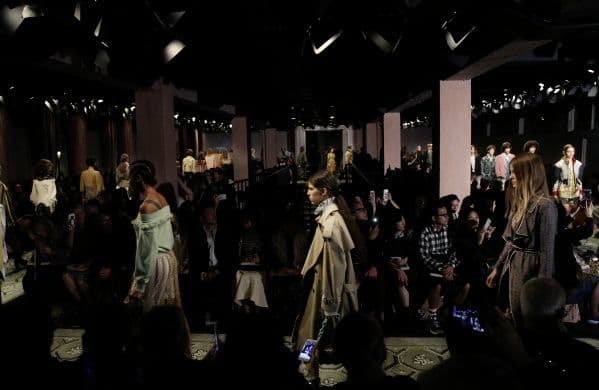 The Burberry September 2016 show_002