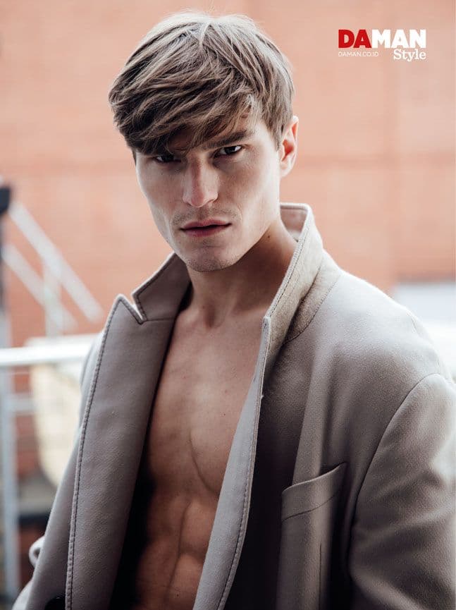 Oliver Cheshire for DA MAN Style FW16 in Coat by lanvin