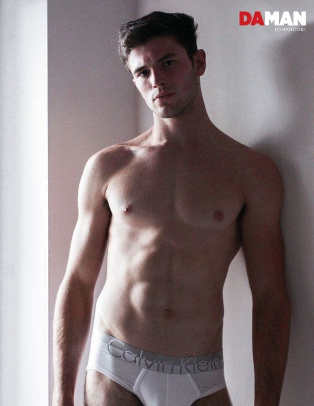 OUTTAKE Model Jevan Williams in Briefs by Calvin Klein for DA MAN