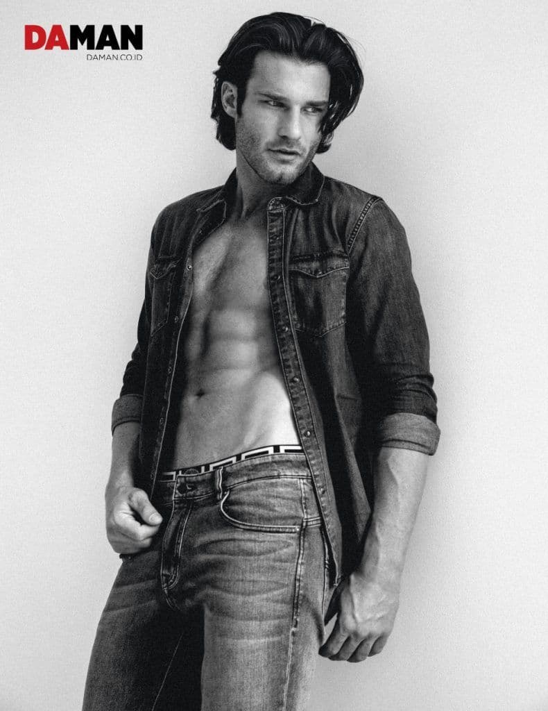 Nic Print BW-5-DA MAN magazine - Ronald Liem