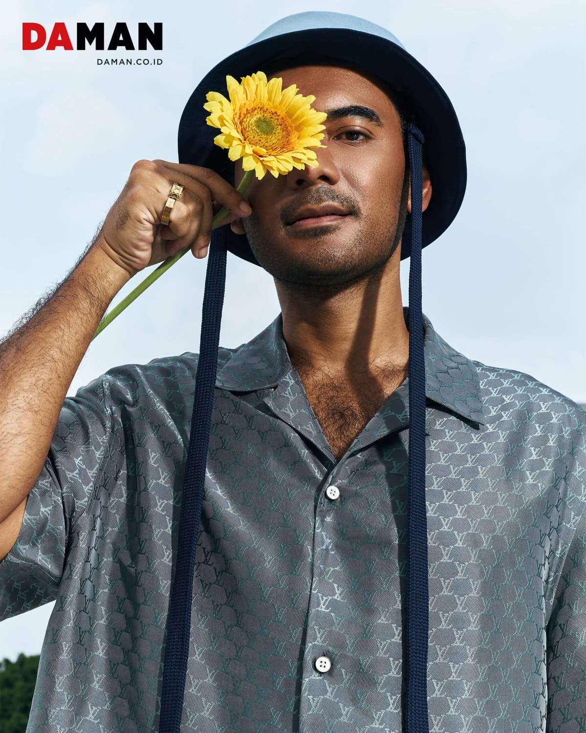 Ario Bayu by Melvie Aurelia for DAMAN Jun/Jul 2024 010.jpg