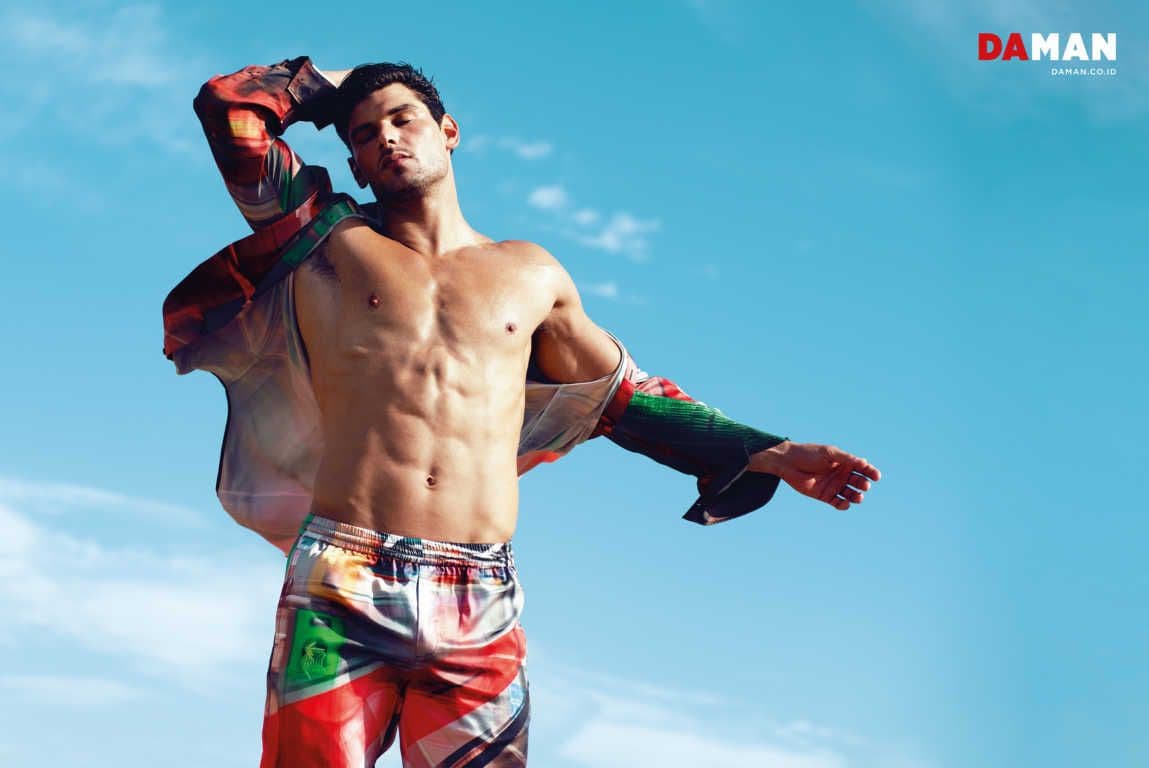 Stefano Tomadini by Charl Marais for DAMAN August/September 2024 001.jpg