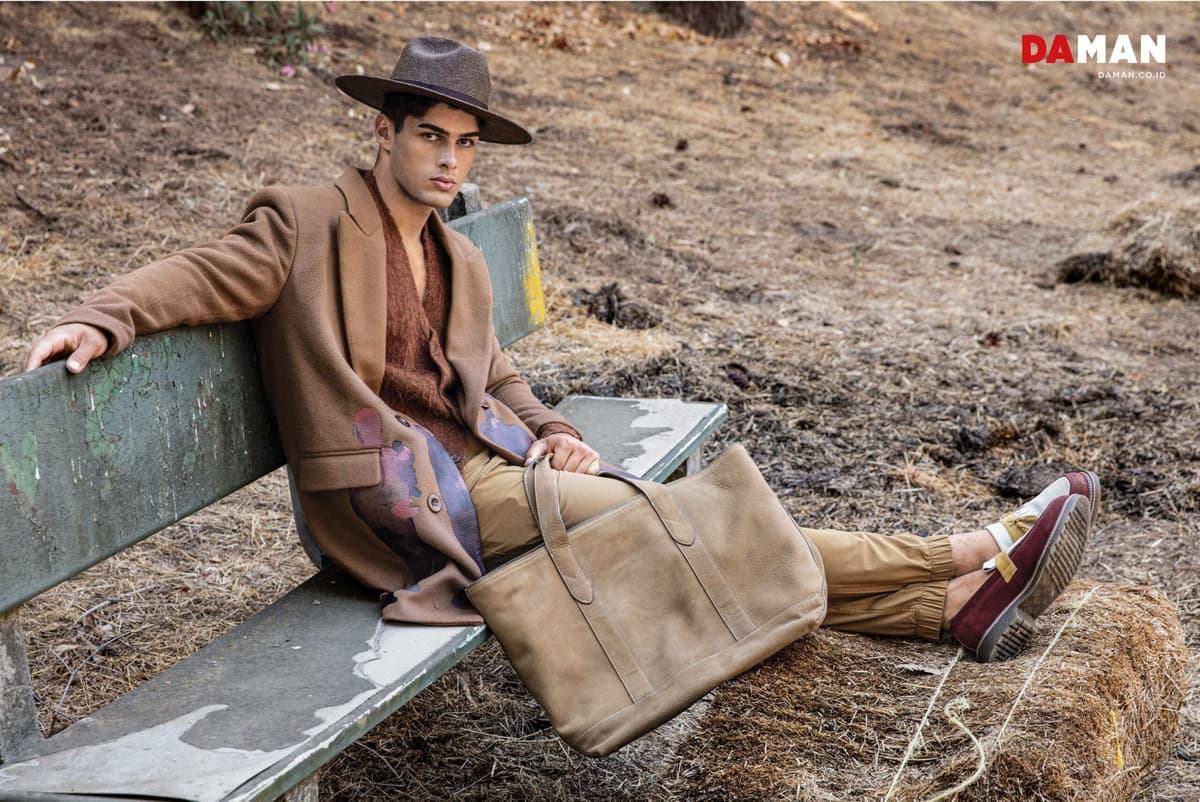 Jacob Ishak by Mac Paris for DAMAN August/September 2024 002.jpg