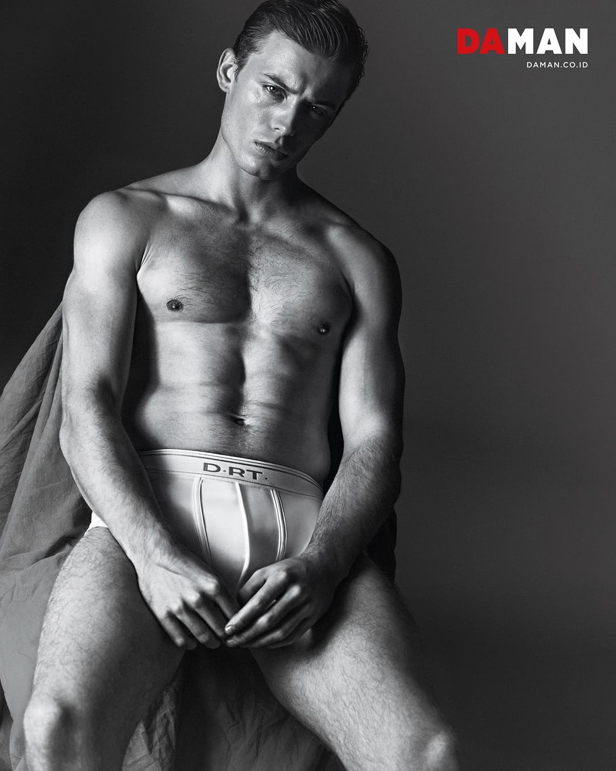 João Knorr by Charl Marais for DAMAN April 2025 007.jpg