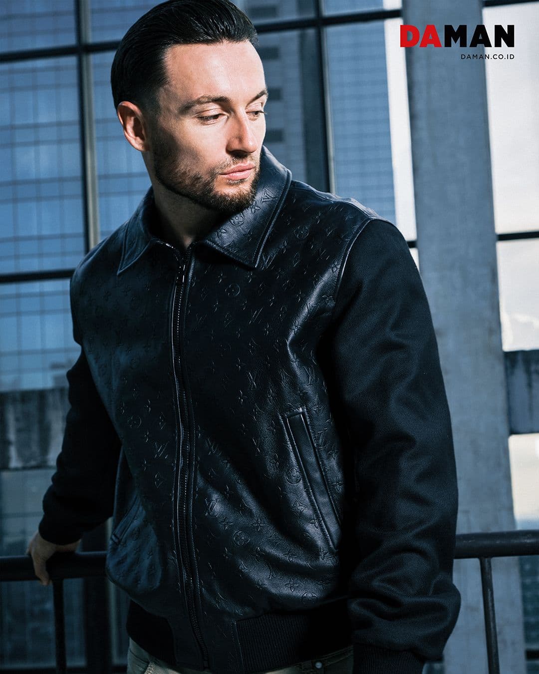 Marc Klok by Vony Wong for DAMAN April 2025 009.jpg
