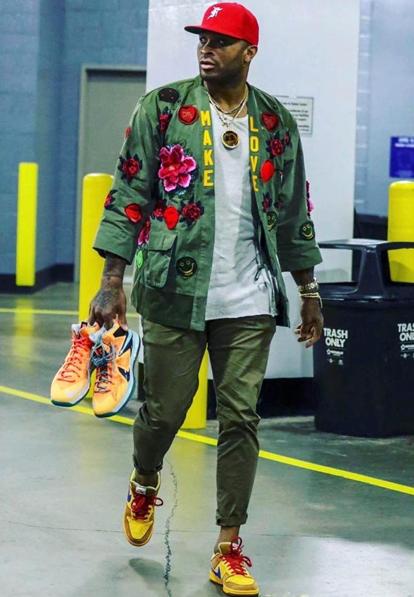 here's a gallery with pictures of pj tucker wearing cool pants