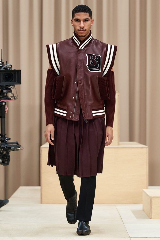 Burberry's Fall/Winter 2021 Collection Pays Homage to The Outside World Burberry's Fall/Winter 2021 Collection Pays Homage to The Outside World